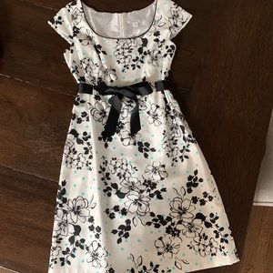 Floral cap sleeve dress